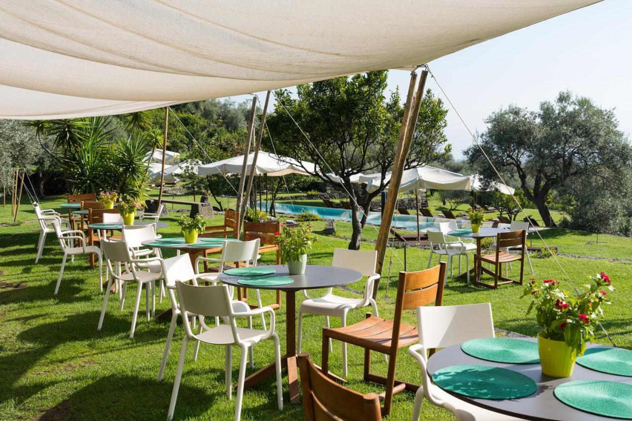 Monaci Delle Terre Nere Hotel Дзаферана Етнеа Екстериор снимка