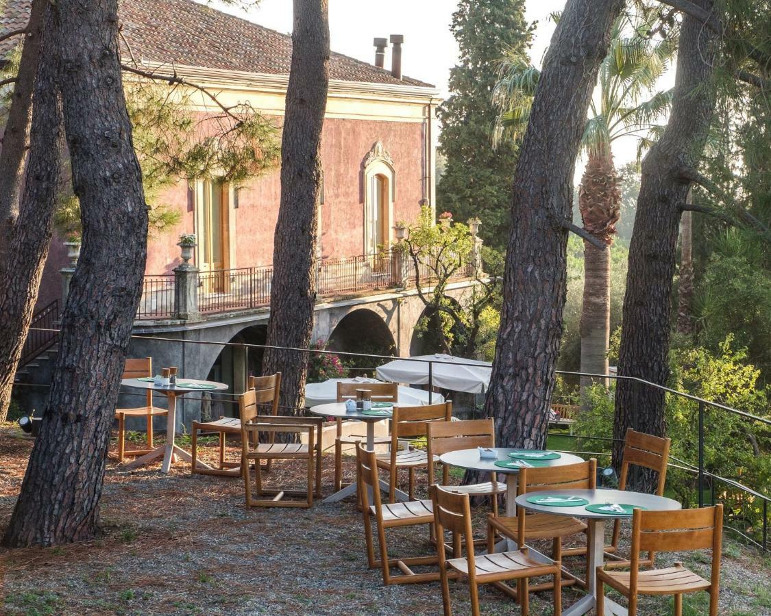 Monaci Delle Terre Nere Hotel Дзаферана Етнеа Екстериор снимка